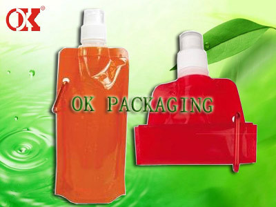 可折疊自立吸嘴水袋 為戶(hù)外活動(dòng)提供便捷飲水解決方案